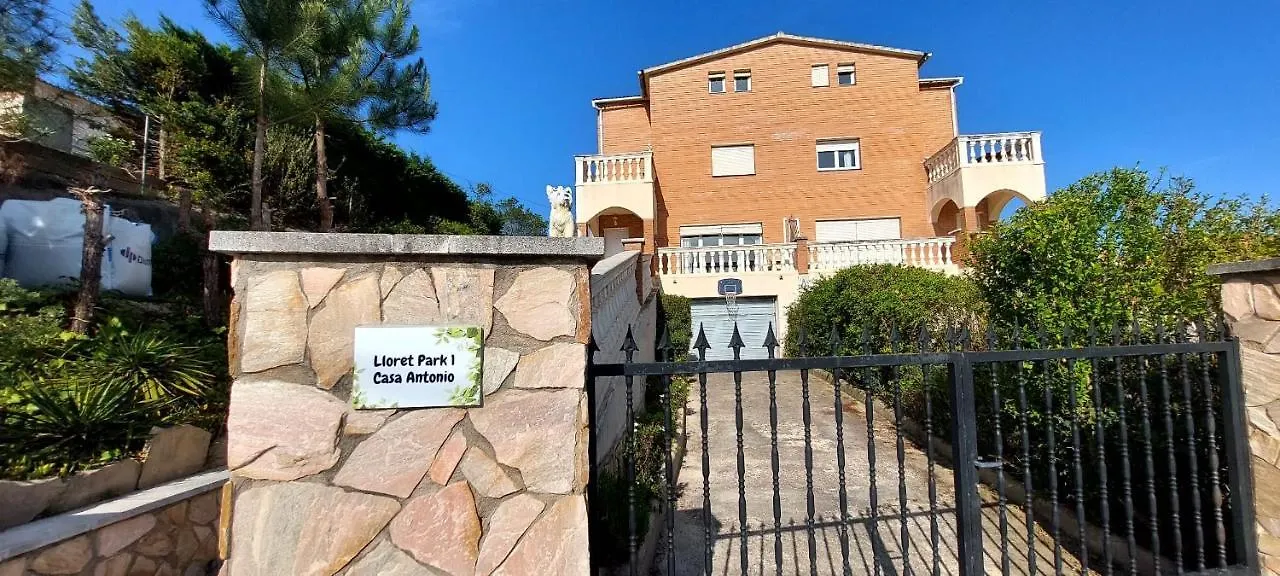 Bravaholidays-601-Lloret Park 1 Vidreres