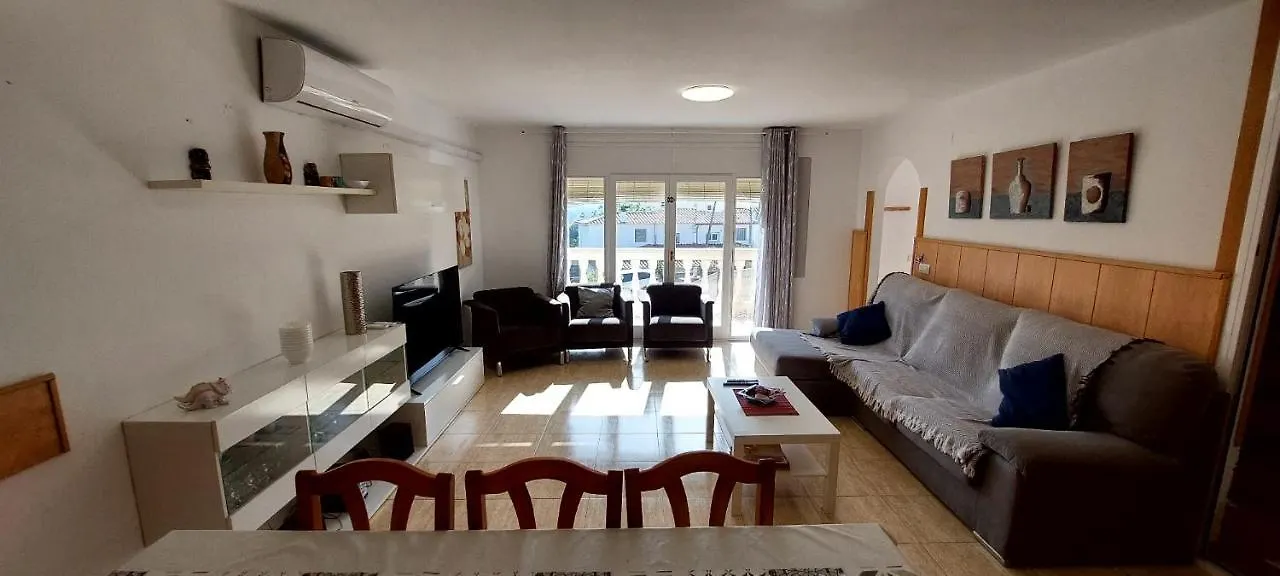 Bravaholidays-601-Lloret Park 1 Vidreres Villa